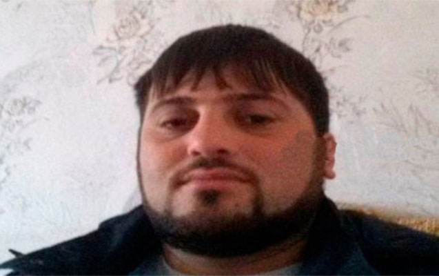 qadini-zorlayib-olduren-hakim-qarsisina-cixarildi