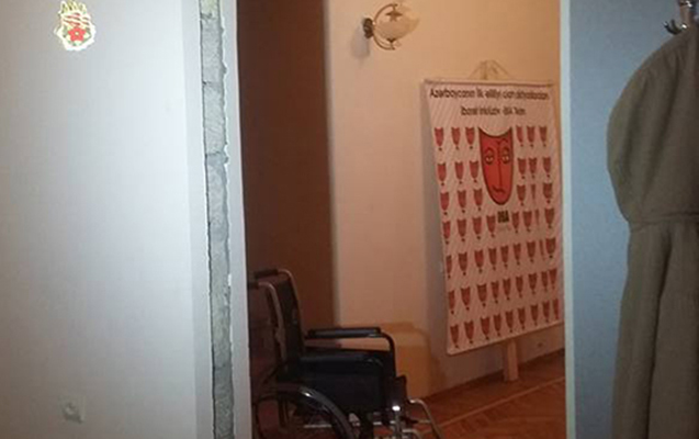 bakida-teatrin-qapilarini-sokduler