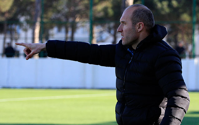 simeone-basini-tutub-qarabag-qisqirdi