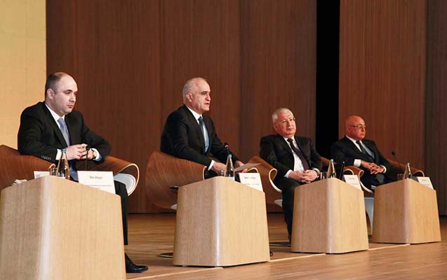 sahin-mustafayev-heyder-esedov-ve-aydin-eliyev-sahibkarlarla-gorusdu