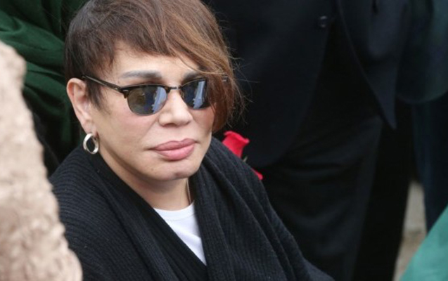 sezen-aksu-ozune-luks-villa-aldi