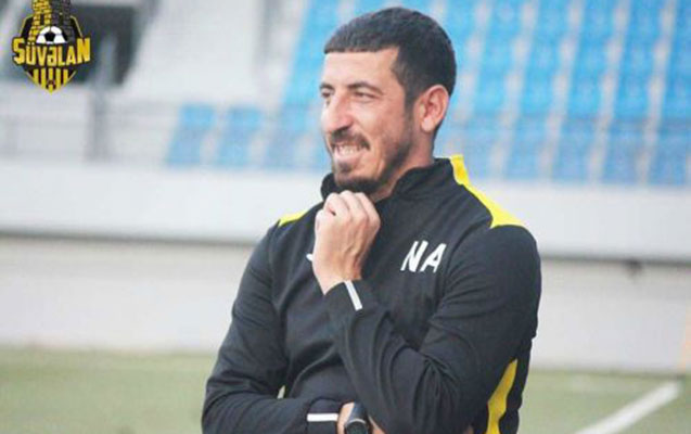 meydanda-soyusun-biri-bir-qepik-idi