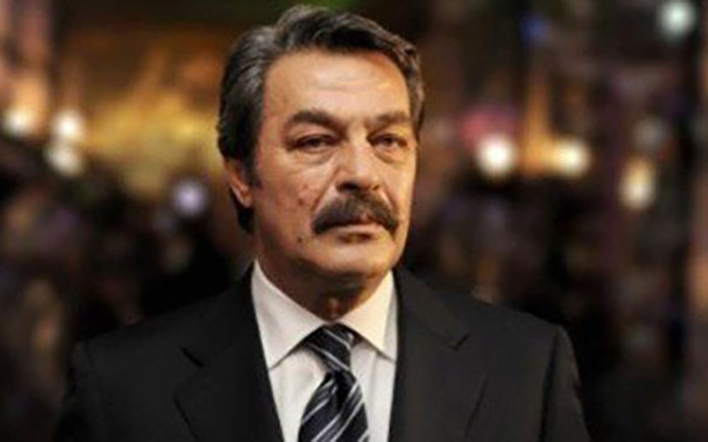 meshur-aktyor-emeliyyatdan-sonra-ilk-defe
