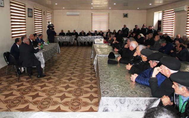 icra-bascisi-sakinlerle-gorusdu