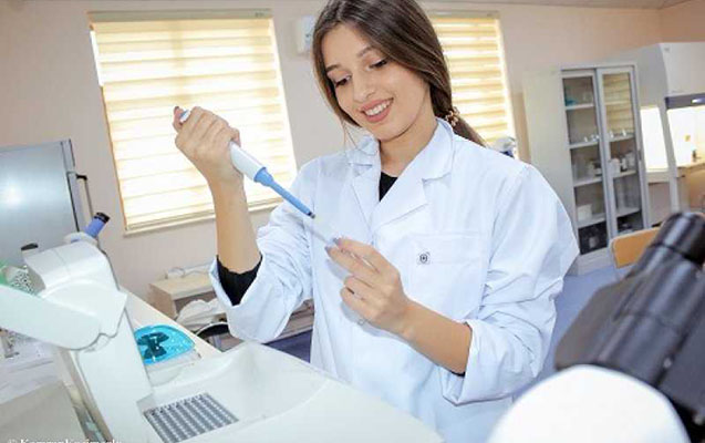 qerbi-kaspi-universiteti-telebelerini-isle-temin-edir