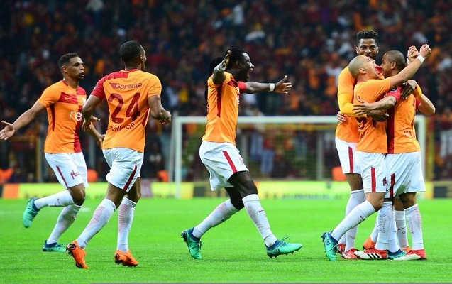 qalatasaray-yeniden-zirvede