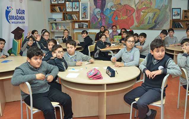 bakinin-meshur-gimnaziyasina