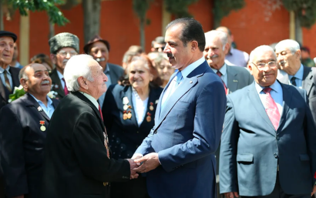 icra-bascisi-veteranlarla-bir-arada