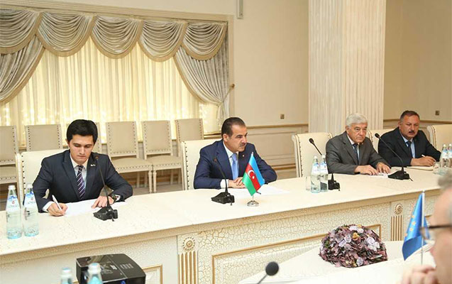 elmar-veliyev-avropalilarla-gorusdu