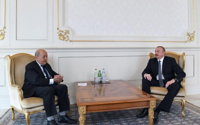 eliyev-fransali-naziri-qebul-edib