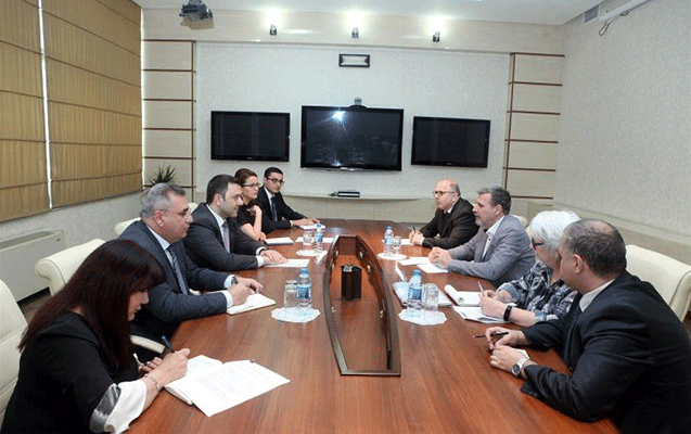 azerbaycanda-mesgulluqla-bagli-tehsil-senedi-hazirlanacaq
