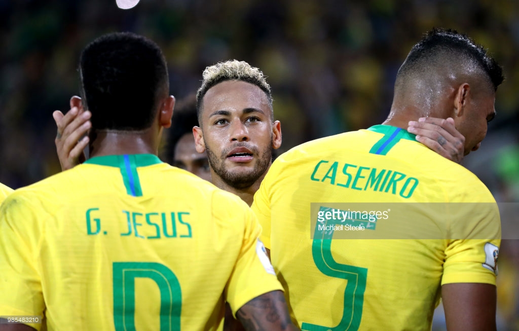 isvec-isvecreye-meksika-braziliyaya-reqib-oldu