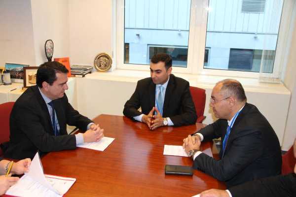 sefer-mehdiyev-brusselde-danisiqlarda