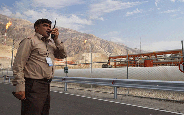 iran-hormuz-bogazini-baglamaga-hazirlasir