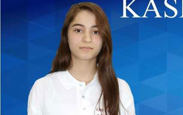 700-bal-toplayan-qizla-siz-de-tanis-olun