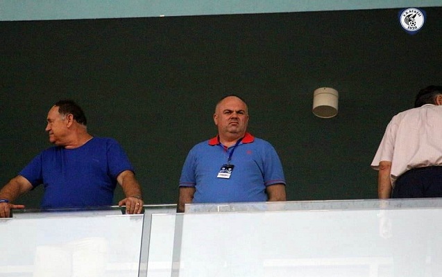 kukesi-prezidenti-futbolculara-mukafat-ved-verdi