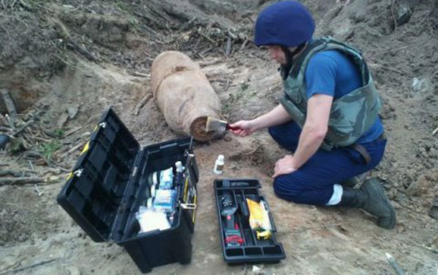 almaniyada-bomba-heyecani