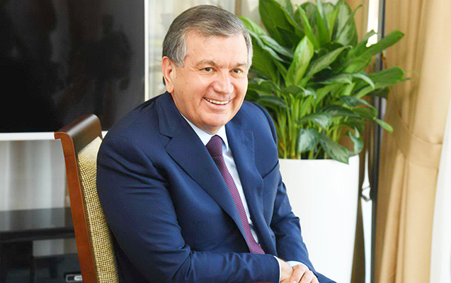 ozbekistan-prezidenti-azerbaycanli-is-adamini-teltif-edib