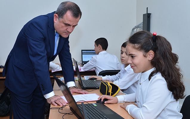 nazir-sagirdlerin-dersleri-ile-maraqlandi