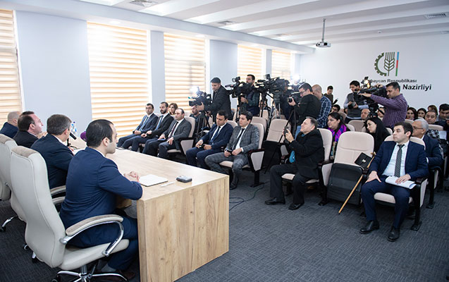 nazirliyin-yeni-merkezinin-teqdimati-oldu