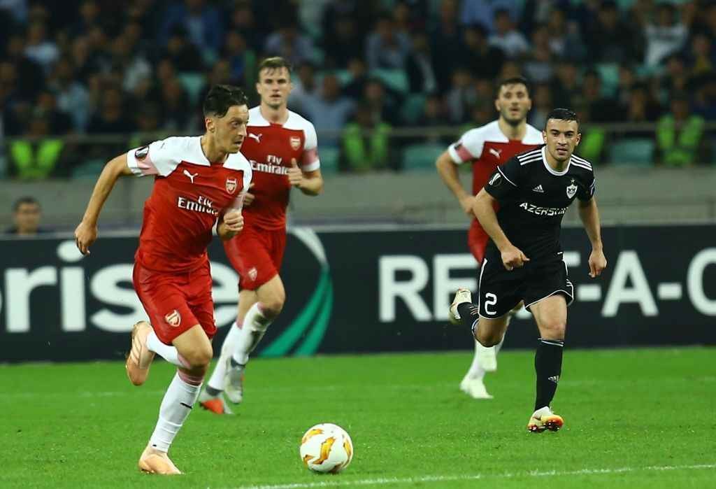 ozil-arsenaldan-ayrilir