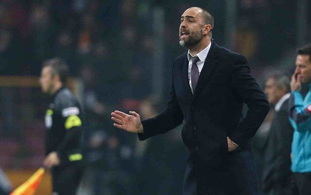 qalatasarayin-sabiq-bas-mesqcisi-azerbaycan-yigmasini-calisdira-biler