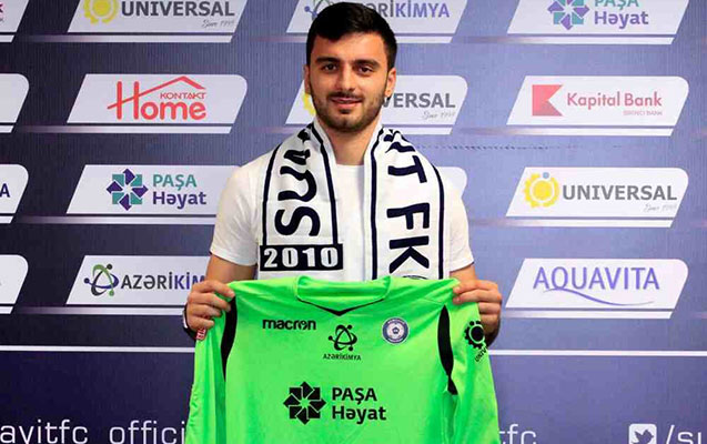sumqayit-daha-bir-qapici-transfer-etdi