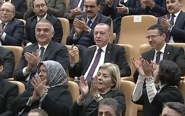 erdogan-mugennini-sehneden-enmeye-qoymadi