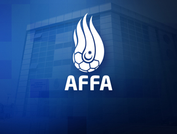 AFFA meydanı özbaşına tərk edən komandanı cəzalandırdı