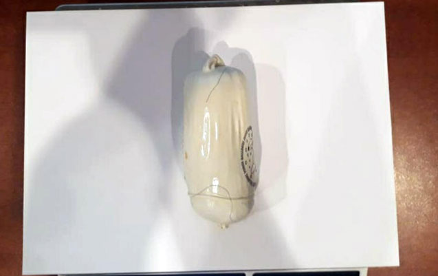 irandan-gelen-qadinlar-daxili-orqanlarinda-heroin-kecirdiler