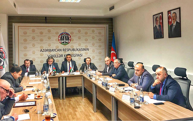 azerbaycanda-daha-3-vekilin-fealiyyeti-dayandirildi