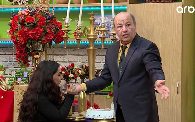 arb-den-pisiyi-binadan-atan-eliyle-bagli