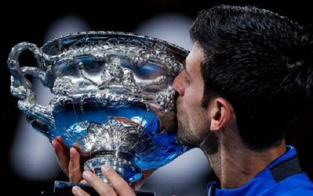 cokovic-tennis-tarixine-dusdu