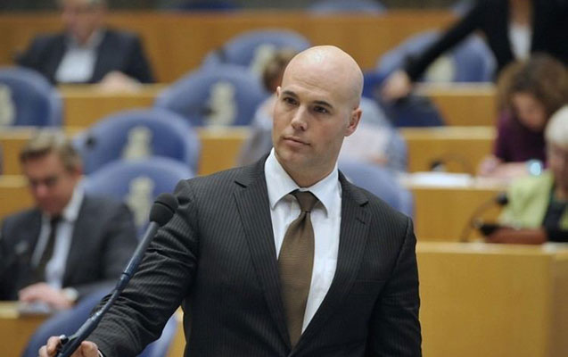 islam-eleyhine-kitab-yazan-siyasetci-muselman-oldu