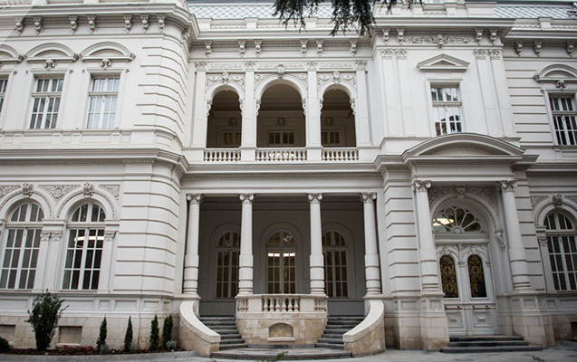 prezidentin-iqametgahinin-temirine-25-milyon-ayrilsa-da