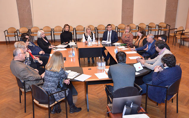 muzey-ziyaretleri-ucun-onlayn-bilet-almaq-mumkun-olacaq