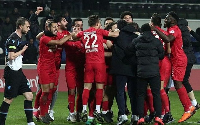 fenerbagcanin-aqibetini-trabzonspora-da-yasatdilar