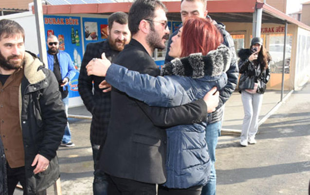 turkiyenin-taninmis-aktyoru-6-ay-sonra-hebsden-cixdi