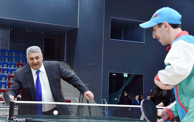 nazirler-tennis-oynadi