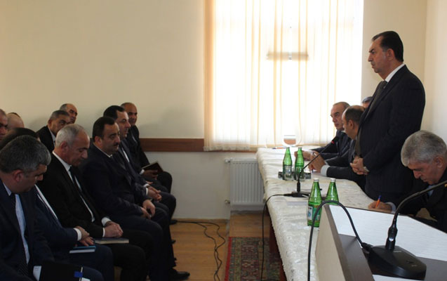qarasovun-silevar-kendinde-seyyar-qebulu