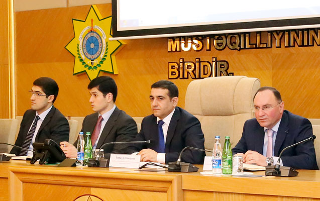 gomruk-komitesinde-sahibkarlarla-gorus