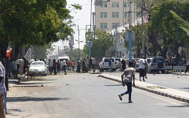 somalide-partlayisda-11-nefer-oldu-16-nefer-yaralandi
