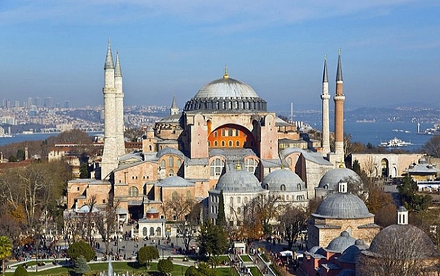 ayasofya-yeniden-mescid-adlanacaq
