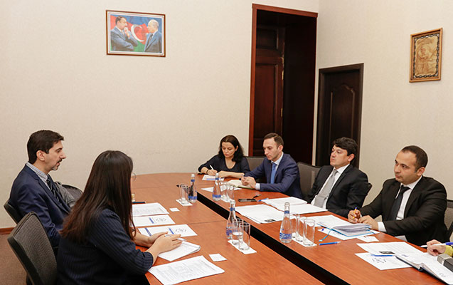 vladimir-qjorjiyev-diasporla-is-uzre-dovlet-komitesinde-oldu