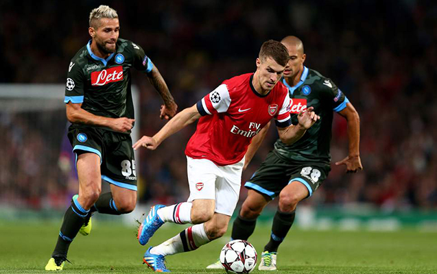 arsenal-napoliye-celsi-slaviyaya-qarsi