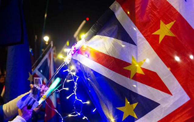 avropa-birliyi-ile-ingiltere-brexitle-bagli-raziliga-geldi