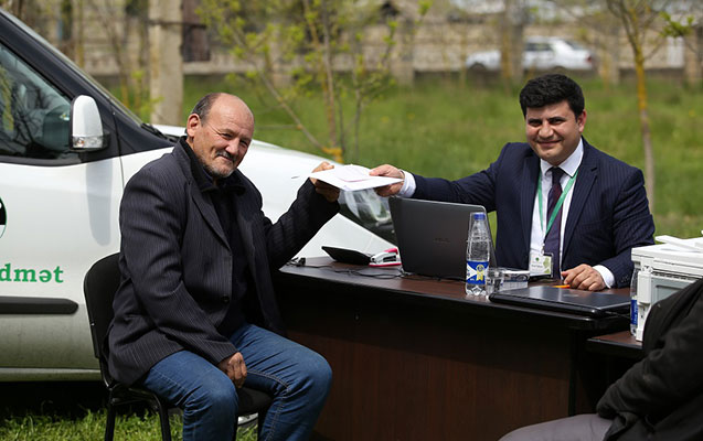 daha-iki-rayonda-azot-gubresi-guzestli-sertlerle-satildi