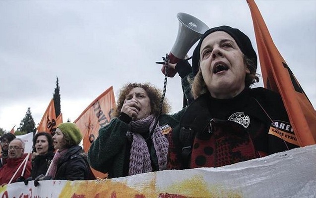 yunanistanda-muellimler-kutlevi-tetile-cixdi