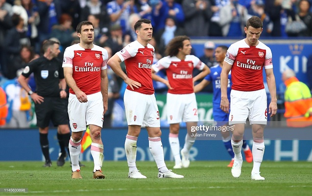 arsenalin-cokusu-davam-edir