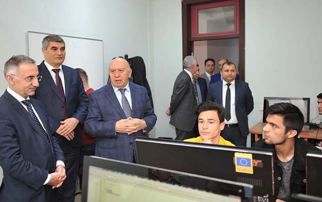 telebeler-arasinda-informatika-uzre-olimpiadaya-start-verildi